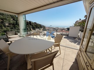 Appartamento in Vendita a Alassio, 1'300'000&euro;, 94 m², arredato
