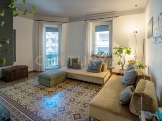 Appartamento in Vendita a Verona, 430'000&euro;, 110 m²