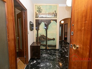 Appartamento in Affitto a Genova, zona Sestri Ponente, 800&euro;, 123 m², arredato