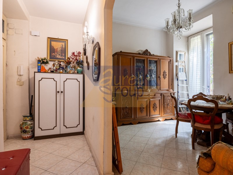 Bilocale in Vendita a Roma, zona Testaccio, 380'000&euro;, 70 m²