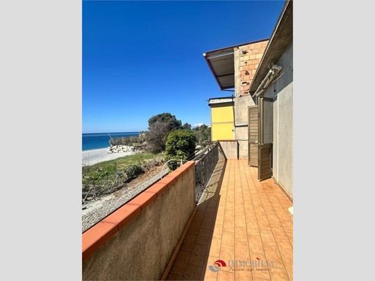 Trilocale in Affitto a San Lorenzo, 89 m²