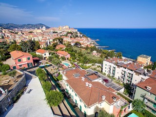 Trilocale in Vendita a Imperia, 320'000&euro;, 72 m²