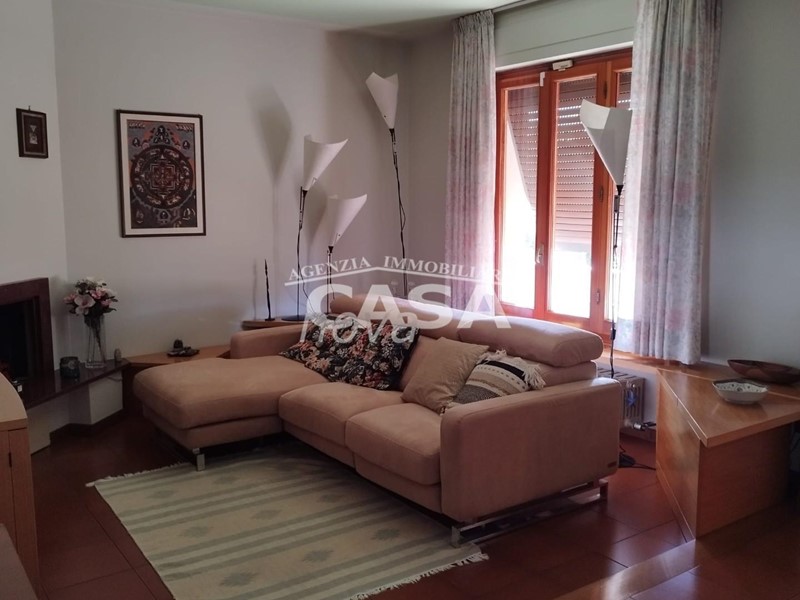 Appartamento in Vendita a Castelfranco di Sotto, 230'000&euro;, 140 m², arredato, con Box