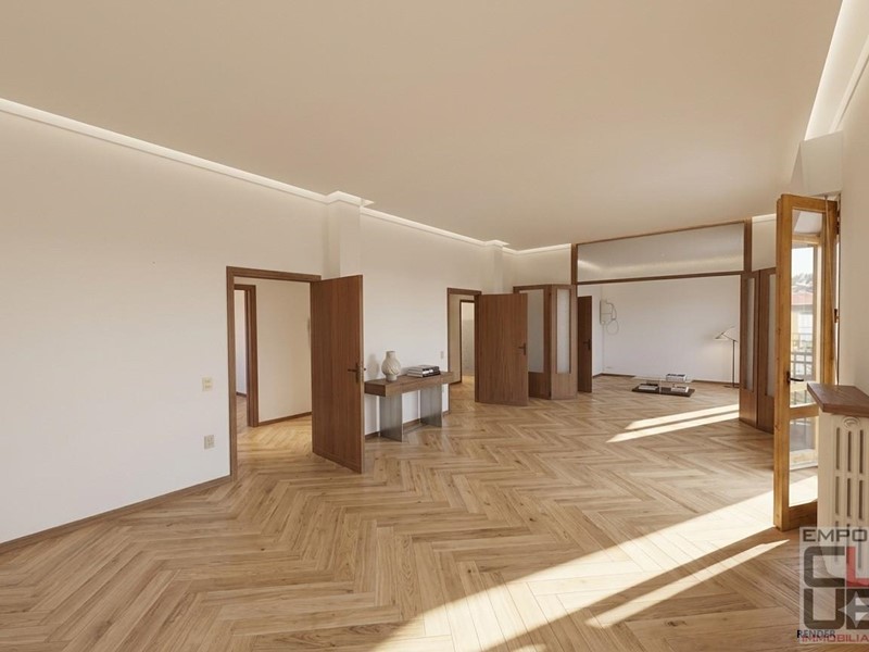 Appartamento in Vendita a Empoli, 270'000&euro;, 100 m², con Box