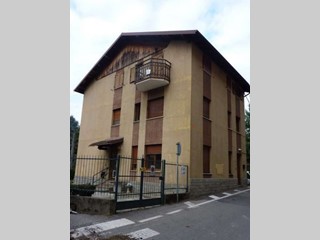 Quadrilocale in Vendita a Moggio, 38'400&euro;, 81 m²