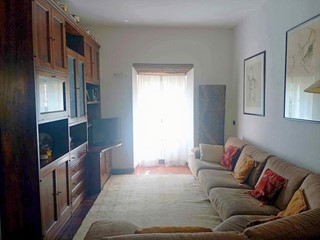 Quadrilocale in Vendita a Poggibonsi, 160'000&euro;, 75 m², arredato