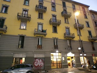 Bilocale in Vendita a Milano, 63'000&euro;, 39 m²