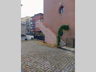 Bilocale in Vendita a Poggibonsi, 160'000&euro;, 60 m², arredato, con Box