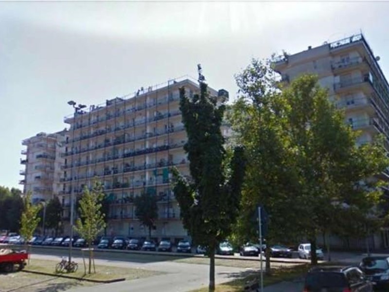 Trilocale in Vendita a Pioltello, 86'250&euro;, 98 m²