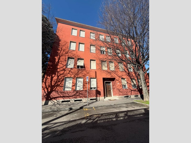 Trilocale in Vendita a Modena, 129'000&euro;, 69 m²