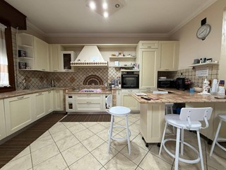 Quadrilocale in Vendita a Castelfranco Emilia, 236'000&euro;, 130 m²