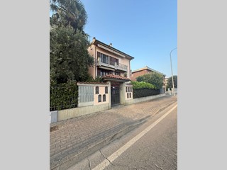 Appartamento in Vendita a Castelfranco Emilia, 199'000&euro;, 140 m²