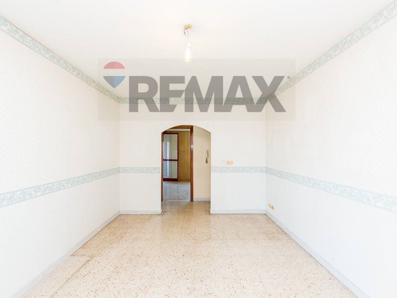 Appartamento in Vendita a Catania, 89'000&euro;, 120 m²