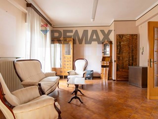 Quadrilocale in Vendita a San Giovanni la Punta, 98'000&euro;, 94 m²