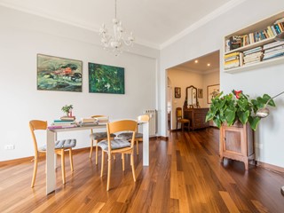 Appartamento in Vendita a Genova, 298'000&euro;, 124 m²