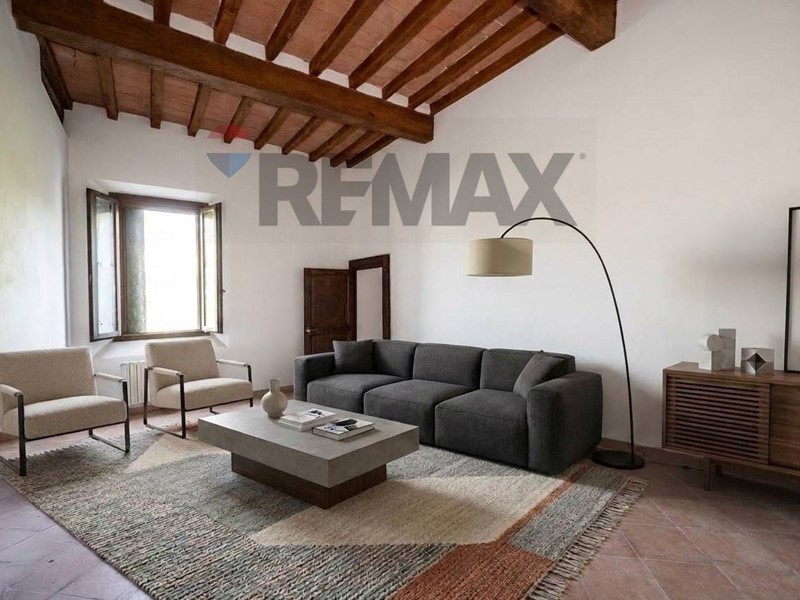 Trilocale in Vendita a Luzzara, 55'000&euro;, 80 m²