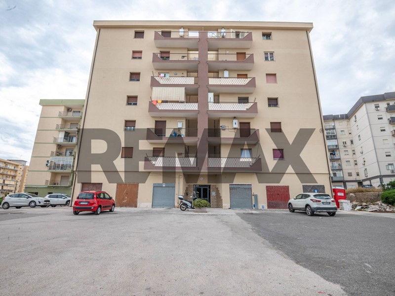 Appartamento in Vendita a Siracusa, 118'000&euro;, 109 m²