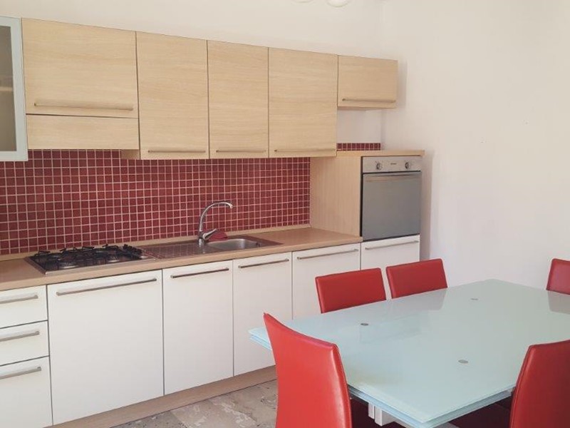 Trilocale in Vendita a Alcamo, 75'000&euro;, 100 m²