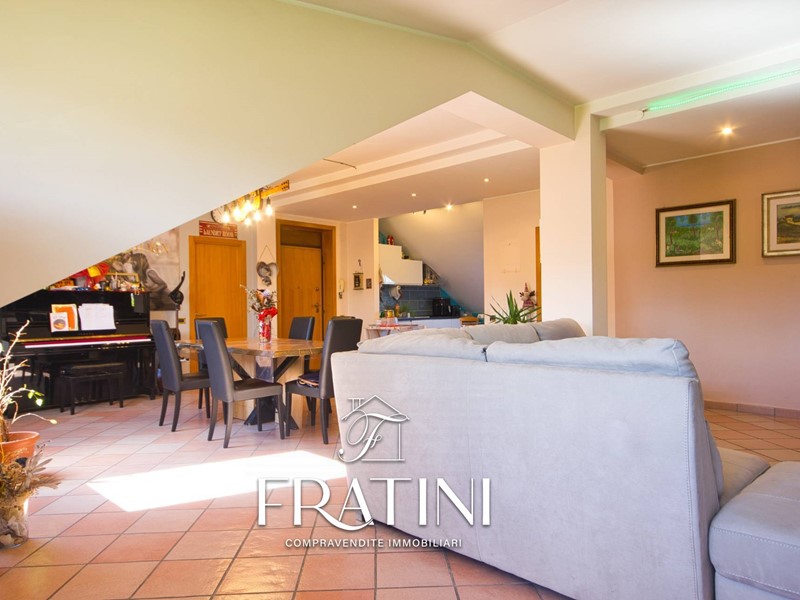 Attico in Vendita a Sant'Egidio alla Vibrata, 120'000&euro;, 150 m²
