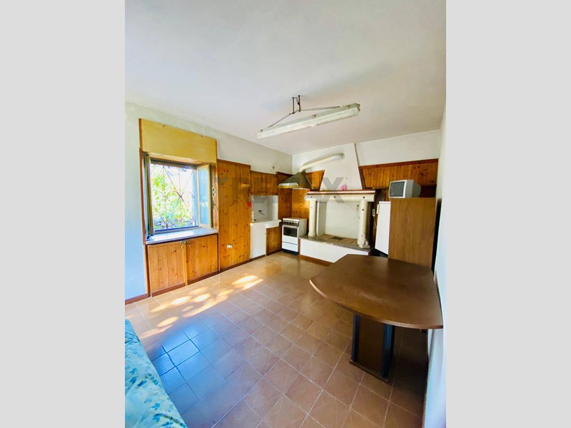 Bilocale in Vendita a Colico, 45'000&euro;, 42 m²