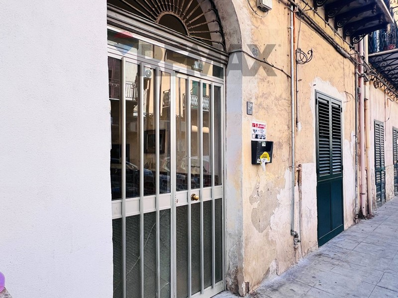 Trilocale in Vendita a Palermo, 45'000&euro;, 78 m²