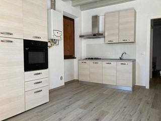 Bilocale in Affitto a Mantova, 50 m²
