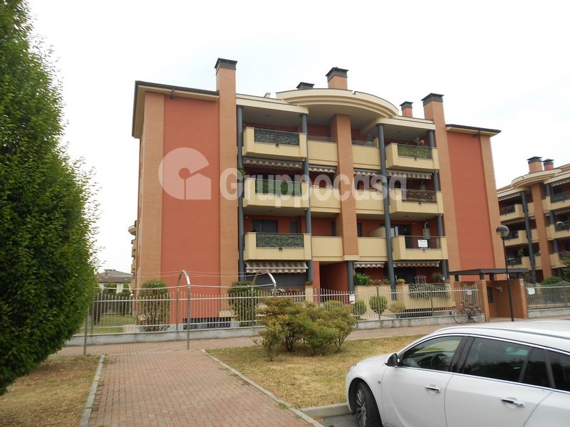 Bilocale in Affitto a Corbetta, 700&euro;, 65 m²