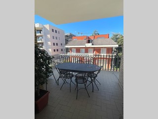Appartamento in Affitto a Rimini, 1'400&euro;, 170 m², con Box