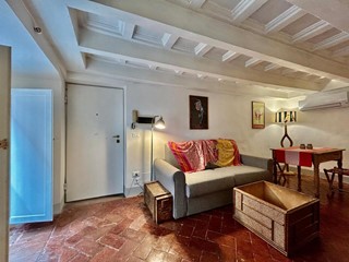Quadrilocale in Affitto a Firenze, zona Duomo, 2'200&euro;, 78 m², arredato