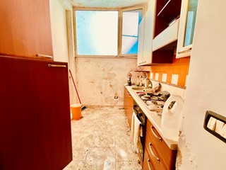 Trilocale in Vendita a Misterbianco, zona Lineri, 55'000&euro;, 80 m²