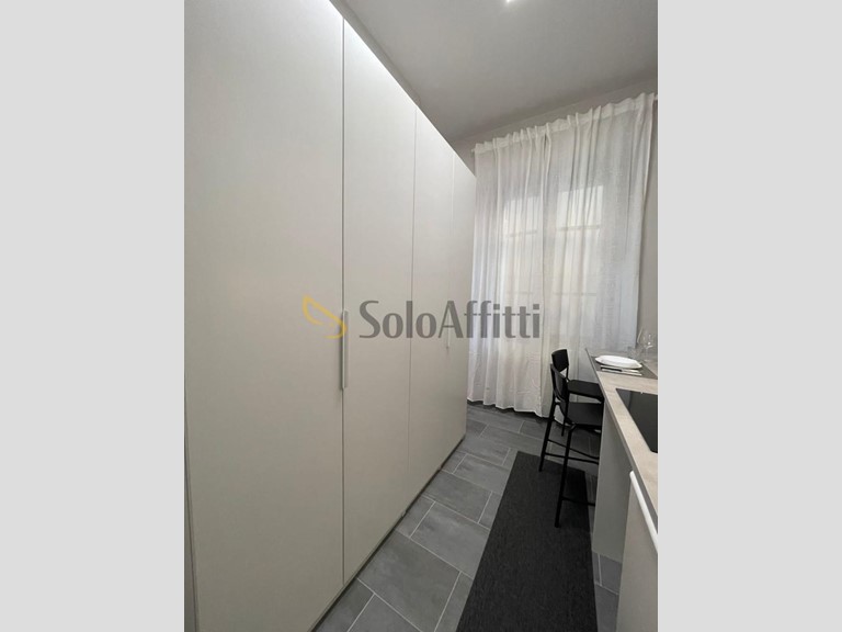 Monolocale in Affitto a Brescia, 600&euro;, 30 m², arredato
