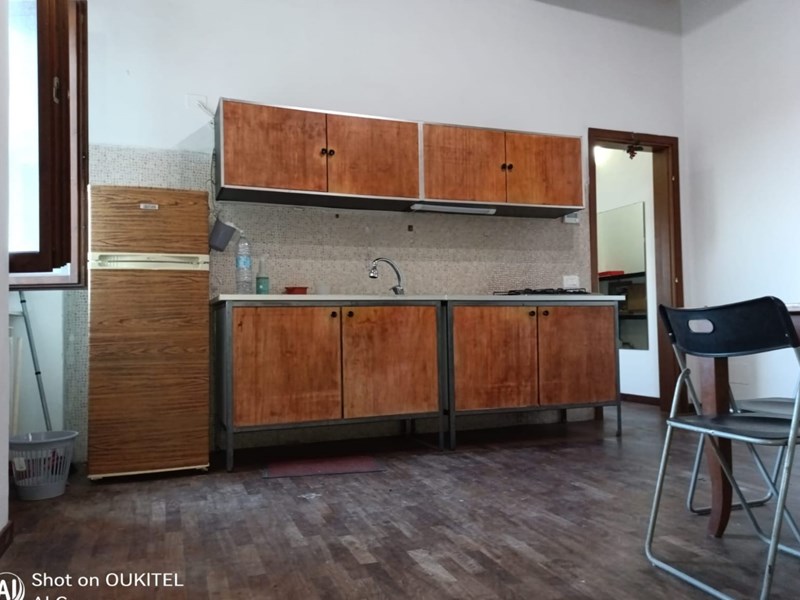 Bilocale in Vendita a Livorno, zona Ospedale , 105'000&euro;, 59 m², arredato