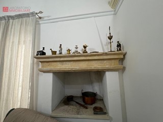 Trilocale in Vendita a Copertino, 150'000&euro;, 100 m², con Box