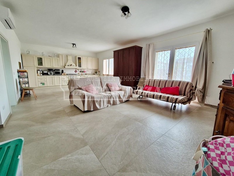 Appartamento in Vendita a San Giuliano Terme, zona Campo, 380'000&euro;, 170 m²