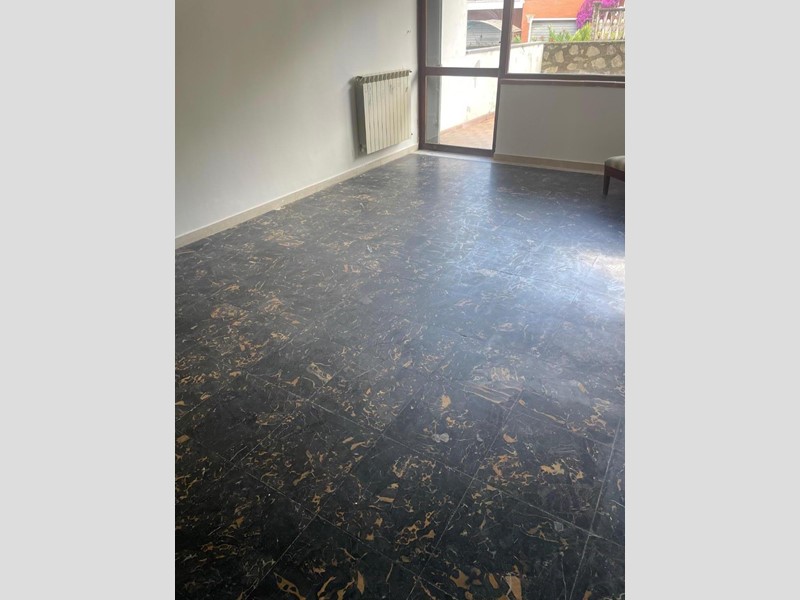 Quadrilocale in Vendita a Carrara, 290'000&euro;, 105 m²