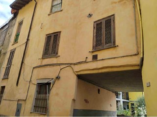 Quadrilocale in Vendita a Malnate, 37'500&euro;, 111 m²