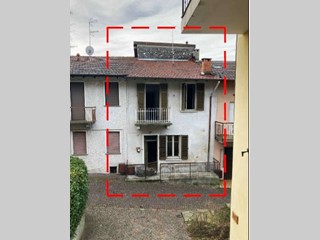 Bilocale in Vendita a Taino, 22'500&euro;, 73 m²