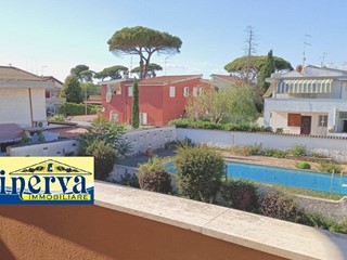 Trilocale in Vendita a Anzio, 95'000&euro;, 65 m²