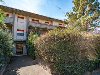 Appartamento in Vendita a Motta Sant'Anastasia, 135'000&euro;, 145 m²