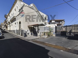 Trilocale in Vendita a Acireale, 79'000&euro;, 72 m²