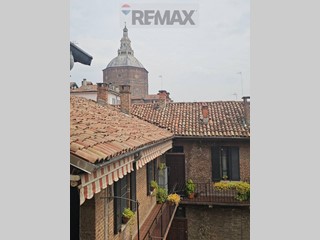 Bilocale in Affitto a Pavia, 730&euro;, 76 m²