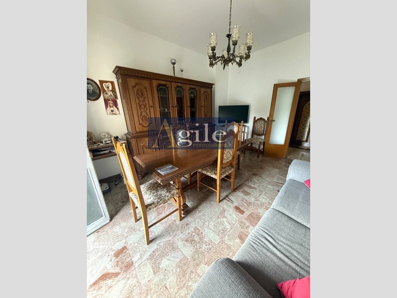 Quadrilocale in Vendita a Ascoli Piceno, 150'000&euro;, 120 m²