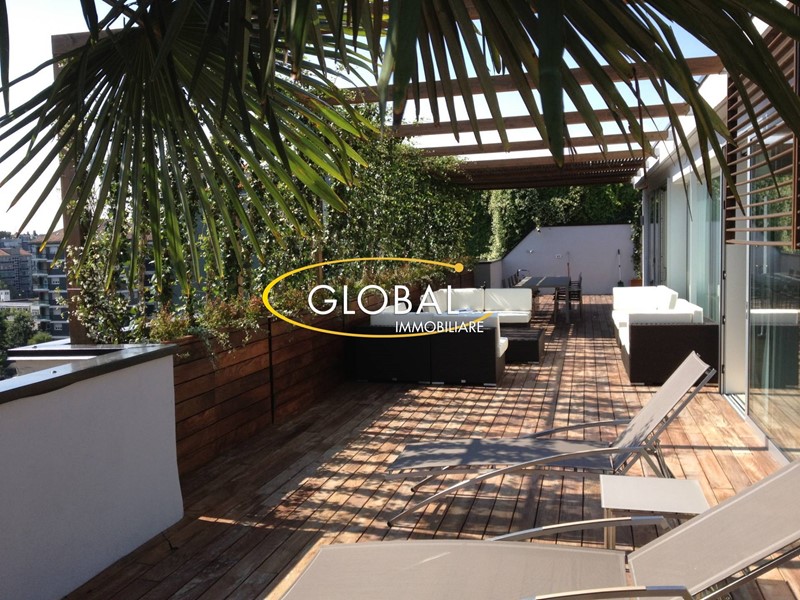 Appartamento in Vendita a Ancona, 590'000&euro;, 230 m²