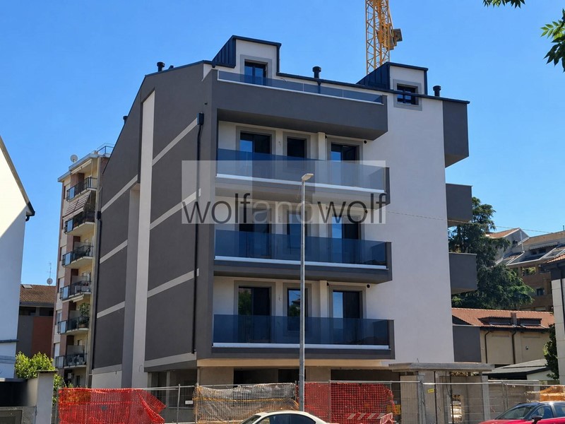 Trilocale in Vendita a Monza, 495'500&euro;, 113 m²