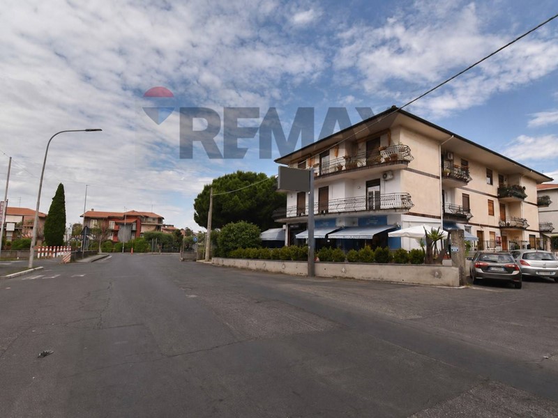 Appartamento in Vendita a Mascalucia, 189'000&euro;, 158 m²
