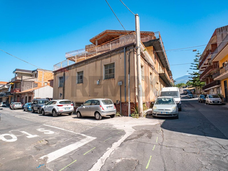 Appartamento in Vendita a Belpasso, 169'000&euro;, 1300 m²