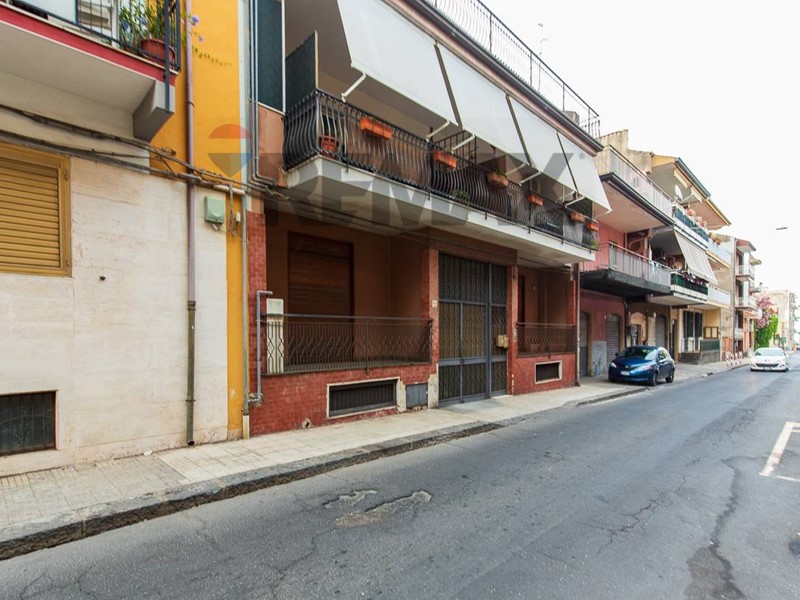 Quadrilocale in Vendita a Aci Castello, 220'000&euro;, 100 m²