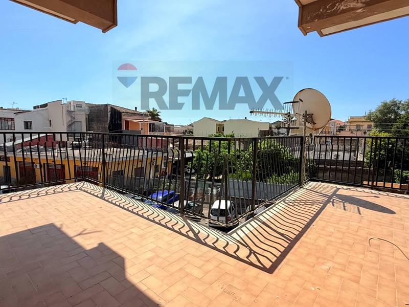 Appartamento in Vendita a Riposto, 69'000&euro;, 139 m²