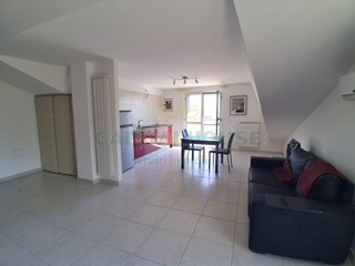 Quadrilocale in Vendita a Vitulazio, 92'000&euro;, 96 m²