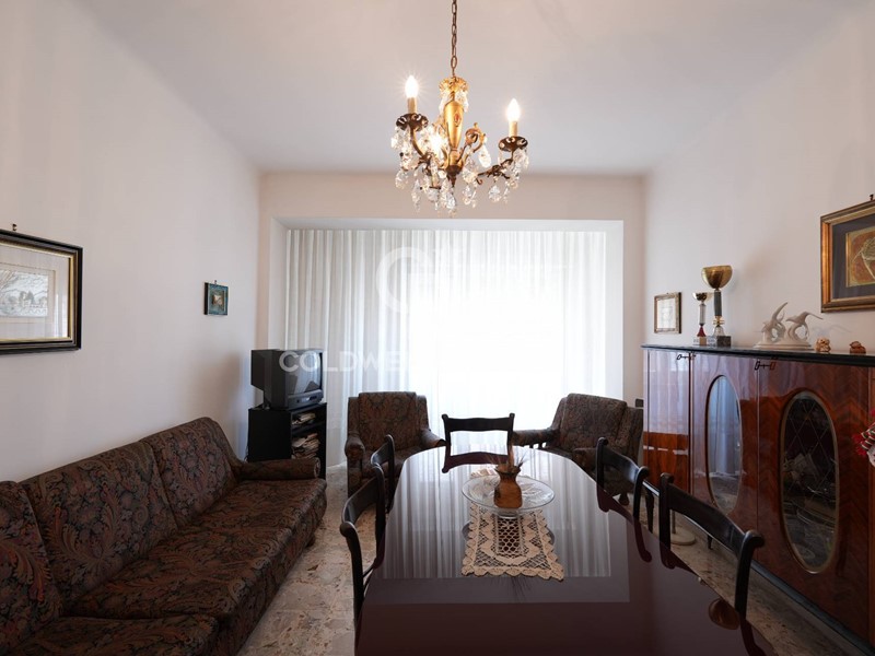 Quadrilocale in Vendita a Taranto, 59'000&euro;, 99 m²